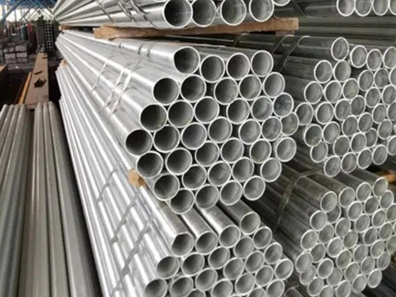 Welded pipe